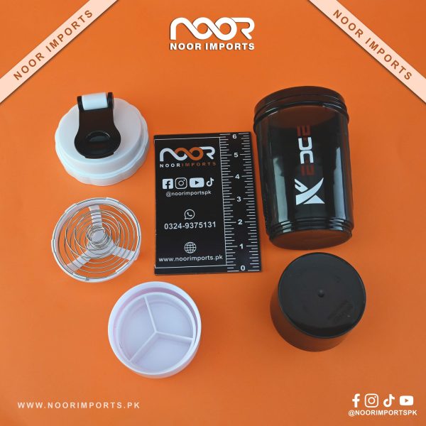 Sports Protein Shaker Bottle with Measurement Markings, 500ml